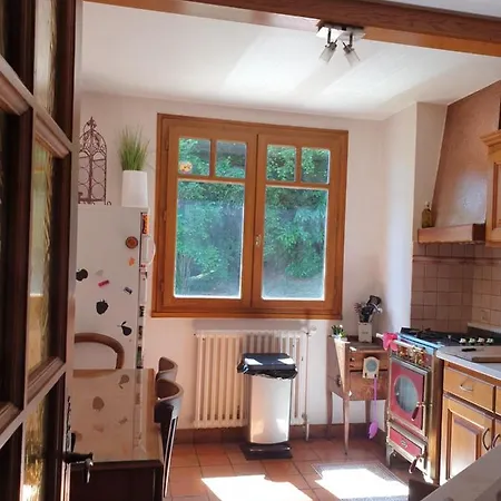 Le Refuge D'eline, Maison De Campagne Sud Cantal